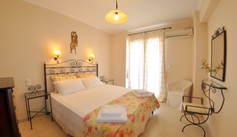11-quat-bedroom-casa-evanti-sivota-vacation-greece-hotel-sivota-diakopes-thesprotia-epirus-aquarius-travel
