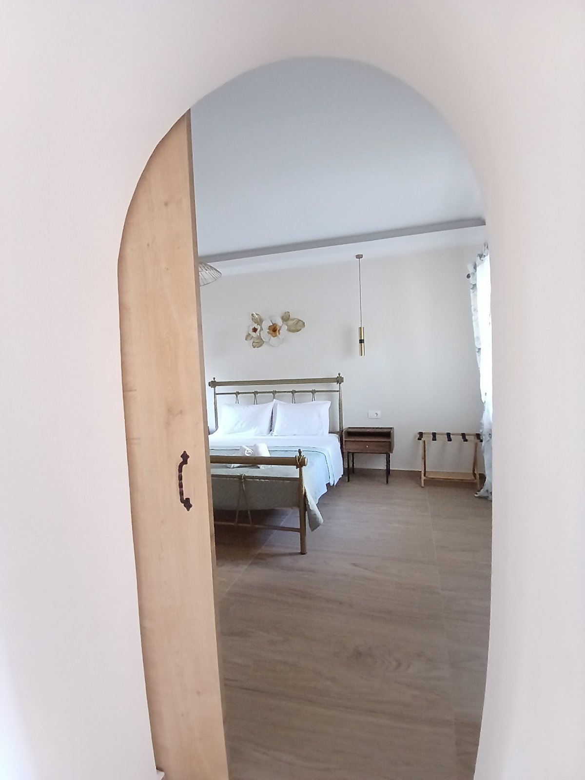Christopher Apartment (16)