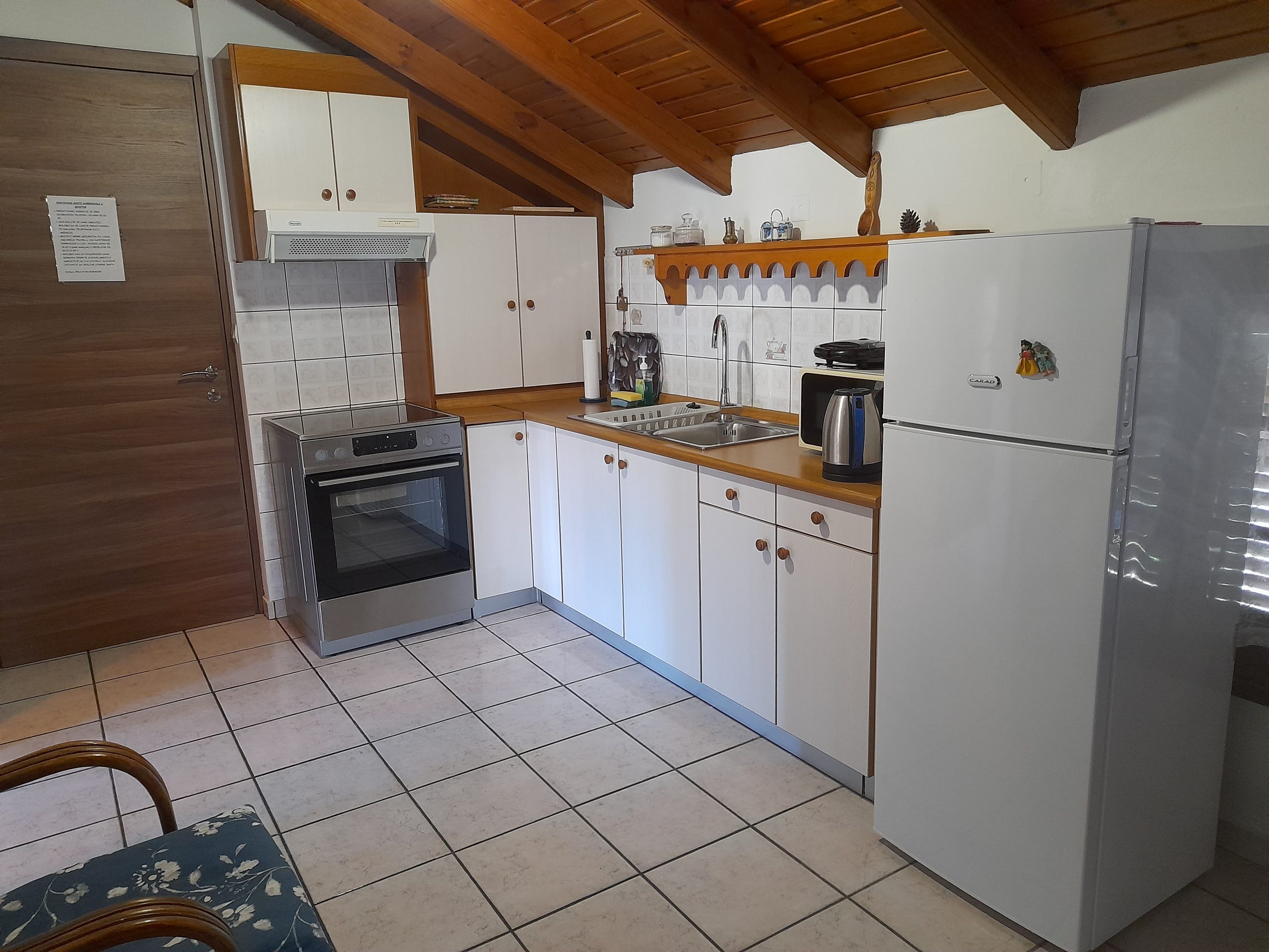 Villa Emily No4 trilo σοφιτα (4)