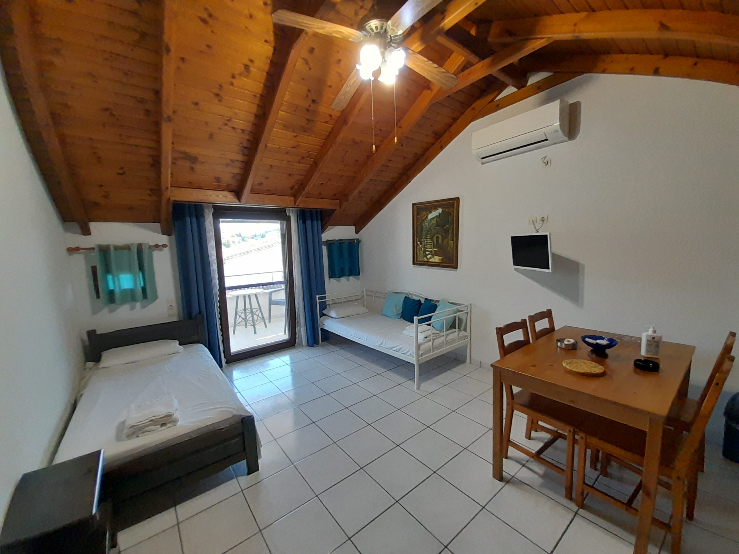 Villa Emily No5 bilo σοφιτα (3)